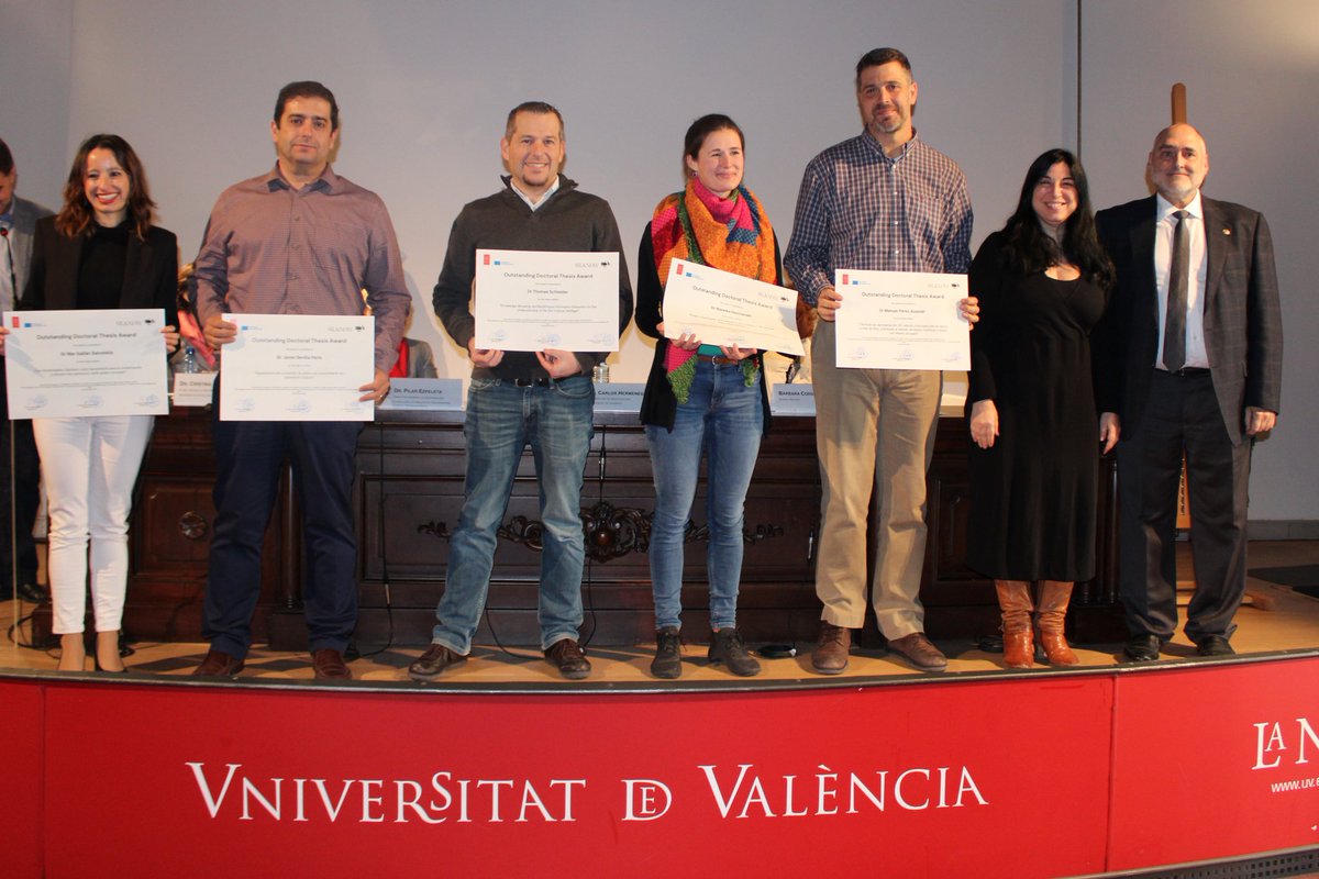 Entrega de diplomas a las tesis que han salido del proyecto <a href="/silknow_eu/">silknow.eu</a>... ¡¡enhorabuena!! 🥳🥳🏆 #WeavingEurope