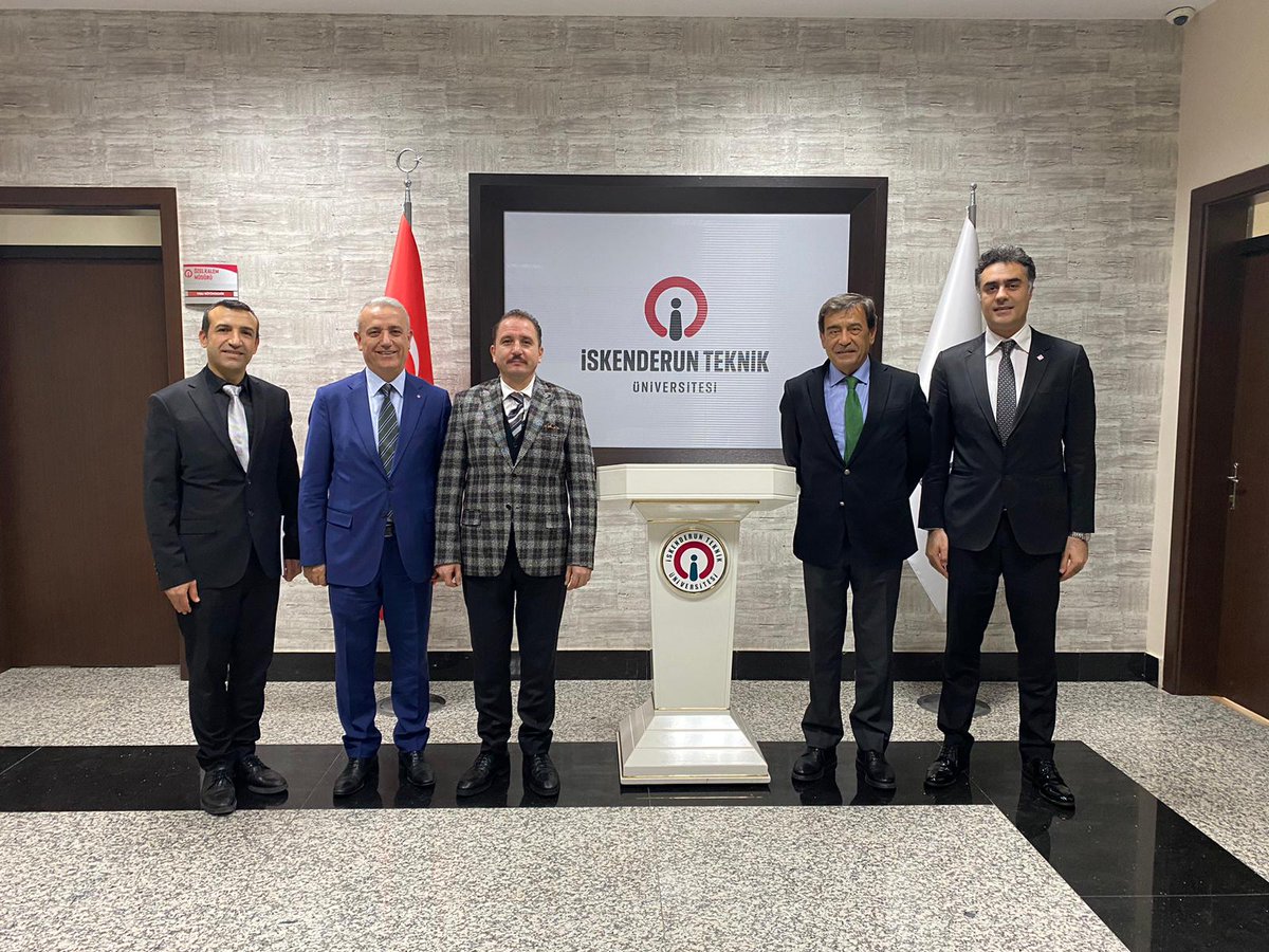 İskenderun Teknik Üniversitesi Rektörü Sayın Prof. Dr. Tolga DEPÇİ'yi ziyaret ederek Bahçeşehir Koleji Fen ve Teknoloji Lisesi hakkında bilgilendirdik. Yakın ilgisi ve işbirliği için rektörümüz <a href="/DepciTolga/">Tolga Depci</a> 'ya çok teşekkür ediyoruz.<a href="/bahcesehir_k12/">Bahçeşehir Koleji</a> <a href="/ozgeeasln/">Özge ASLAN</a>
<a href="/CemaliYahya/">Yahya Cemali</a>