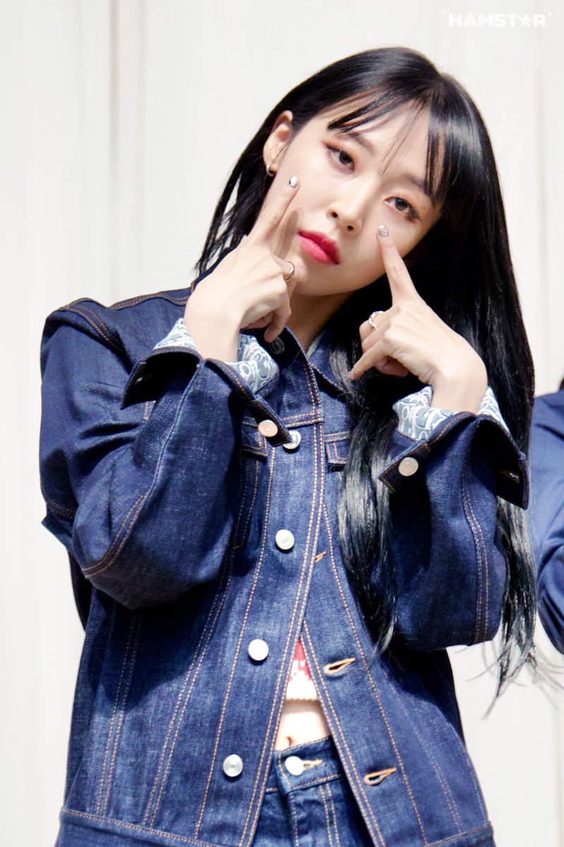 #우리의선물_문별이생일축하해
#OurPresentMoonbyul