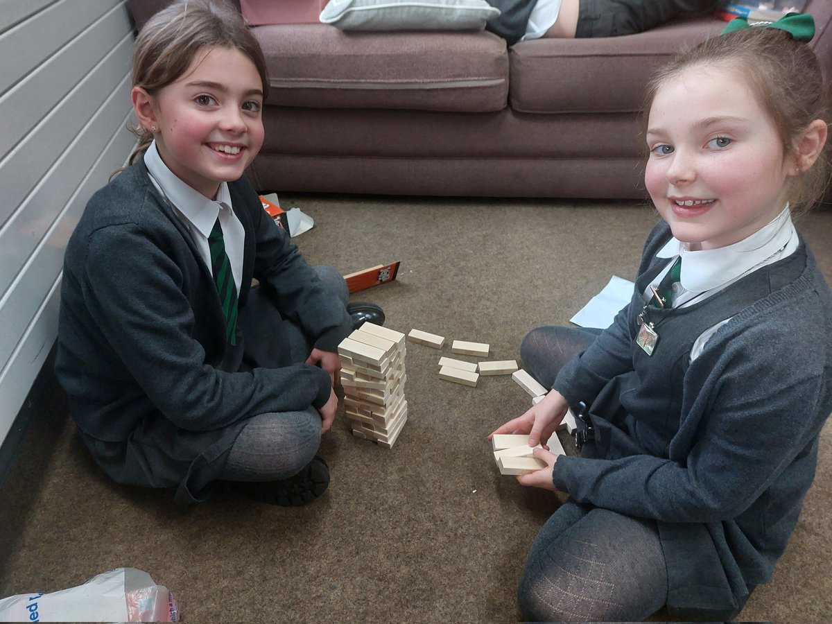 Y4EngMartyrs's tweet image. A well-deserved board game&apos;s afternoon in Y4 yesterday. 
#boardgames #Christmas #primaryfun