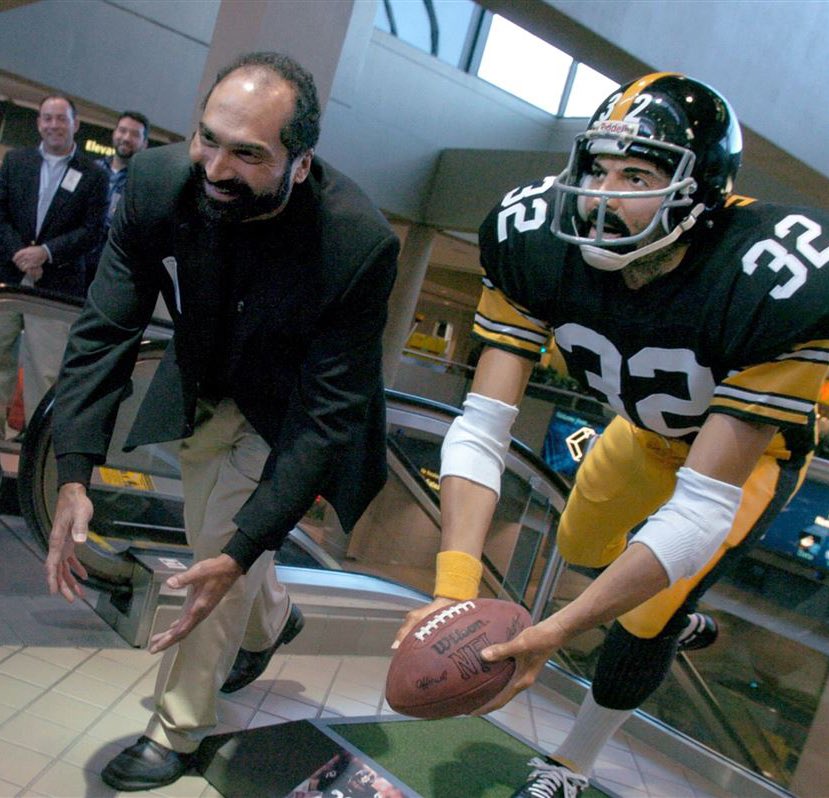 ToneDigz's tweet image. RIP. If you’ve ever flown into Pittsburgh. You got a little glimpse of what 32 meant.