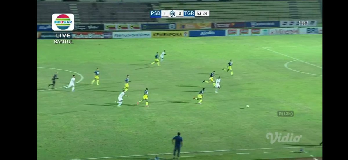 QatarStream22's tweet photo. Link Live Streaming Persib Bandung Vs Persita Tangerang Bri Liga 1 2022
Link 1 👇
https://t.co/8Vlsy0LrL0
Link 2 Apk Bri Liga 1 👇
https://t.co/ndvKGMJtaS
#PersibDay 
#persib 
#BRILiga1 
#Persita https://t.co/YxT1OhKXYH