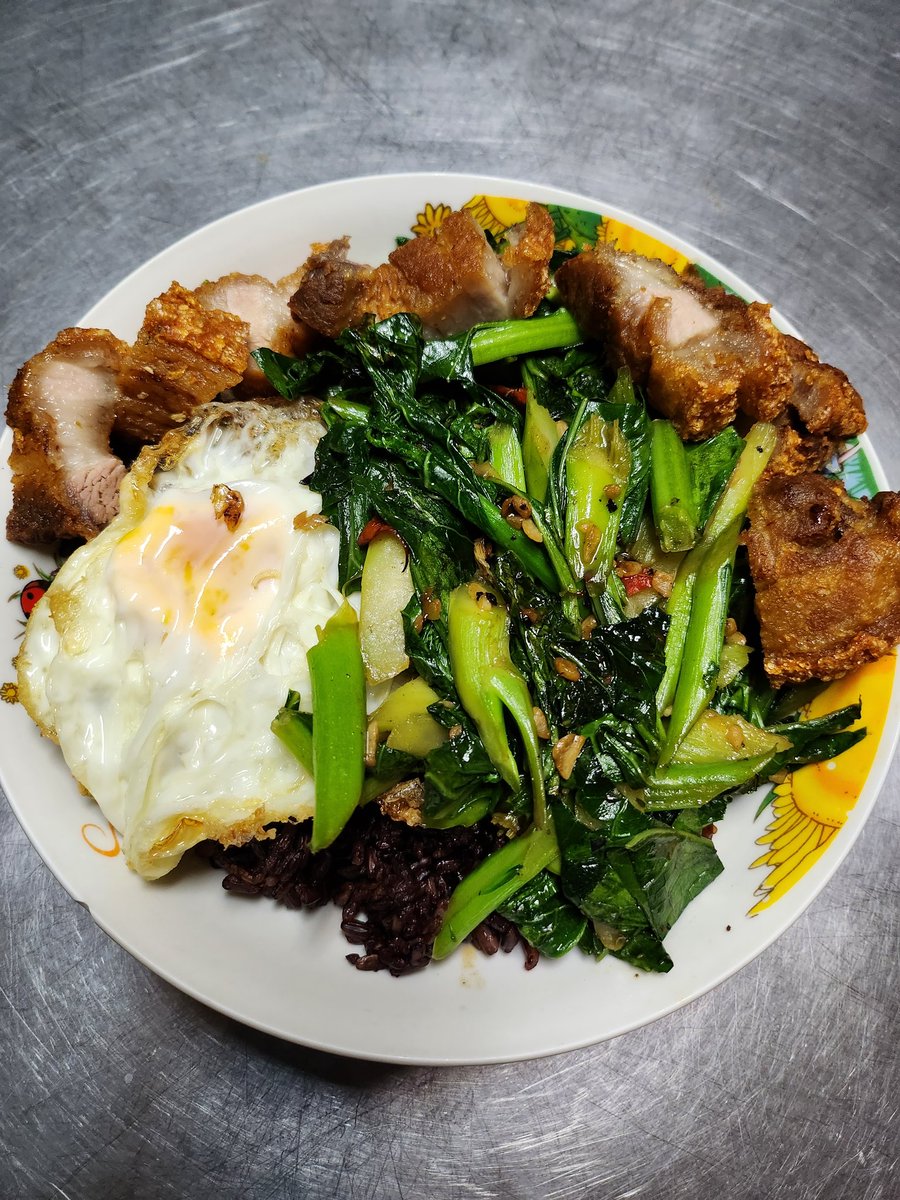 PKrittanun's tweet photo. ทำเองกินเอง อร่อยจริง ไม่โม้เลย https://t.co/vLsGCMc6sZ