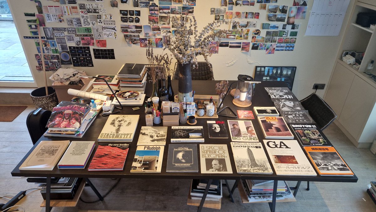 ཊལབསརངཧ tweet media