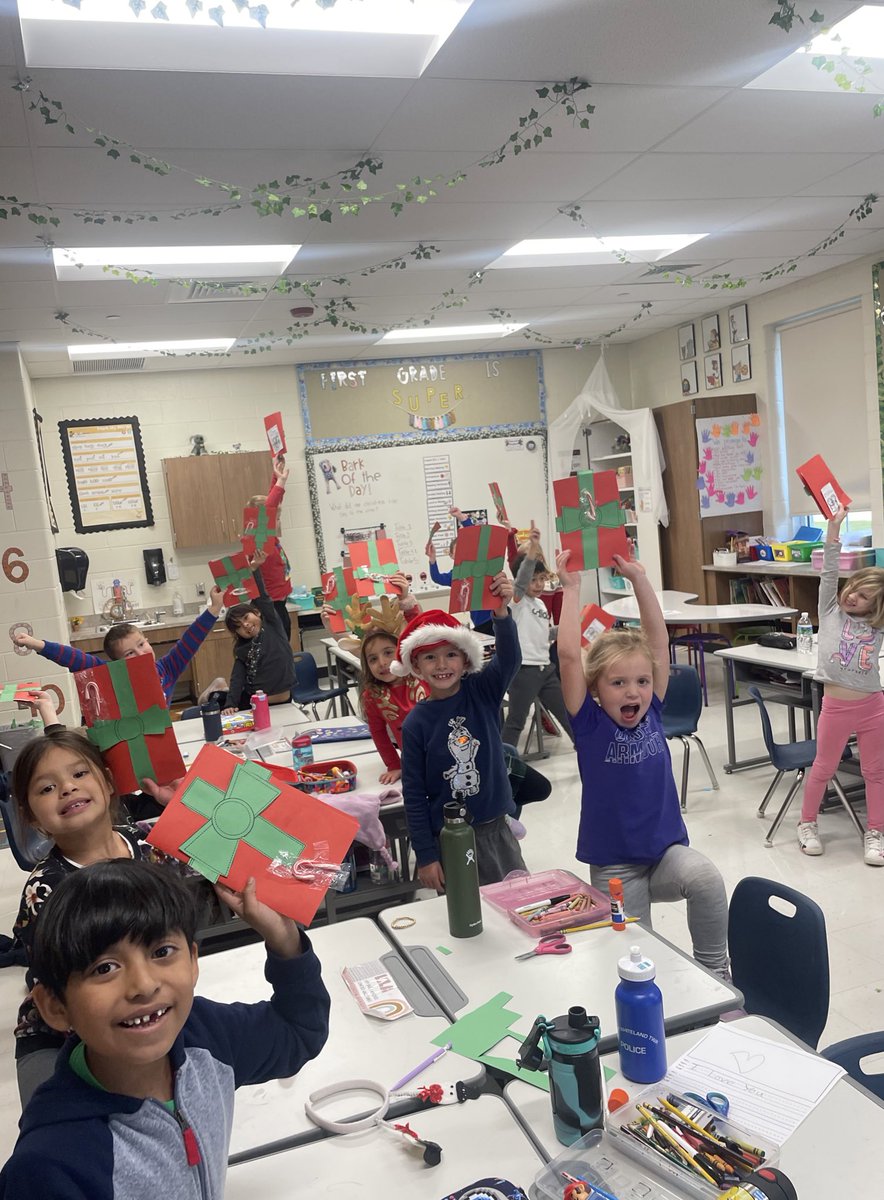 Secret buddies! Students secretly picked names from a hat and wrote kind words to their secret buddies! They were so excited to see which classmate had them &amp; the sweet things that were written about them 💝☃️🎁 <a href="/GreystoneES/">Kevin Fagan, Ed. D.</a> #WCASD