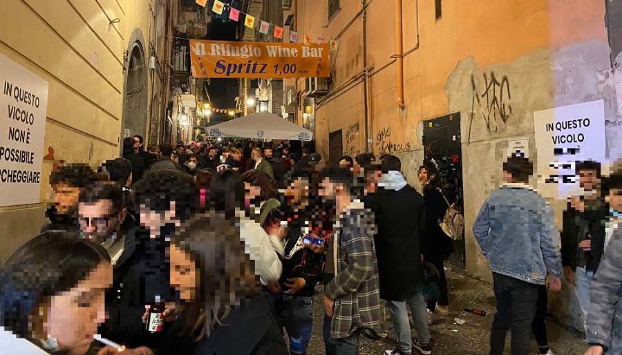 ** #Natale, a ##Napoli piani anti #Assembramento per movida: a breve l'ordinanza ** anteprima24.it/napoli/natale-…
#Covid #FestivitàNatalizie #MovidaCittadina #AttualitàNapoli #AttualitàRegione #PrimoPianoNapoli #Regione #anteprima24