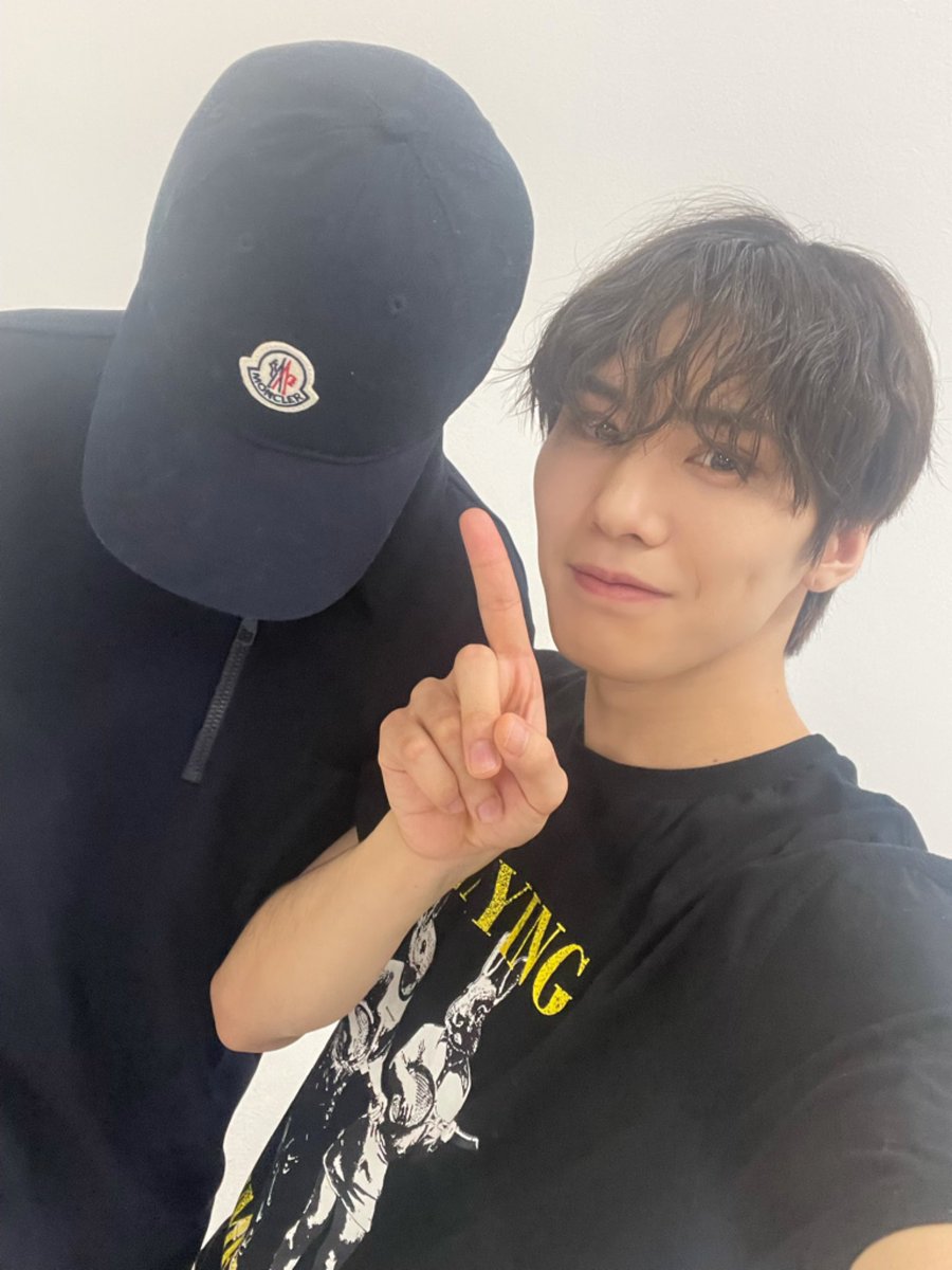 kusanaginabiki's tweet photo. コーヒーカーを贈るのでは無く、ラキちゃんは、ウヌのうちでご飯作ってお風呂沸かしてお掃除して待ってる派だと私は力説しようと思います!
#Rocky #EUNWOO #ASTRO #chacky https://t.co/xNtSg0dES6