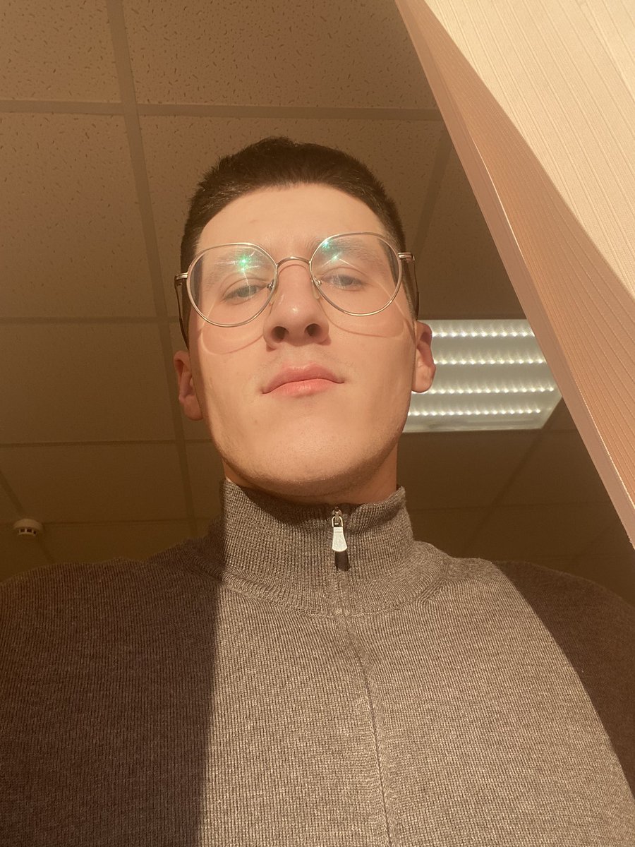 RaslHasl's tweet photo. @mrazebanaya В начале/конце https://t.co/qGWvN1inkl