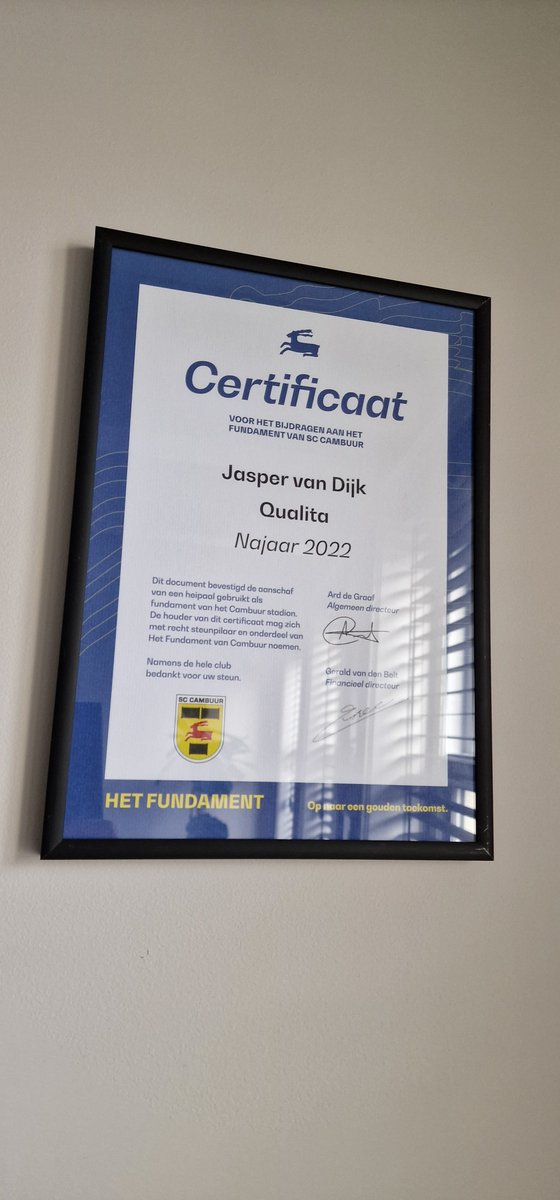 qualitainspect's tweet photo. Als trotse sponsor voor altijd verbonden aan SC Cambuur door middel van een heipaal als fundament onder het nieuwe stadion! #SCC #Cambuur #Fundament #Leeuwarden #CambuurKomtEraan #Steunpilaar https://t.co/4JEVPijA2T