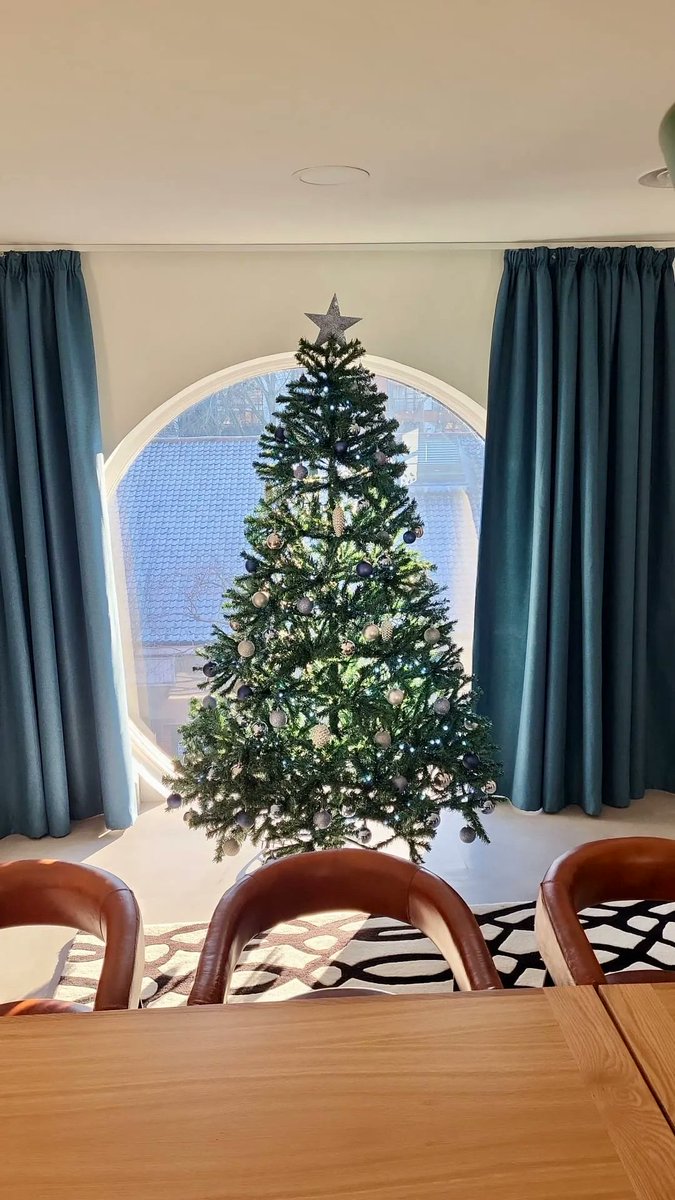 Christmas is fast approaching 😍. 

We're normally open Monday to Friday, 9am to 5pm, but will also be shut on the following days during the holidays:

December 26th
December 27th
January 2nd

Click on the link below to find out more about our cover.

👇

buff.ly/2CCrBkO