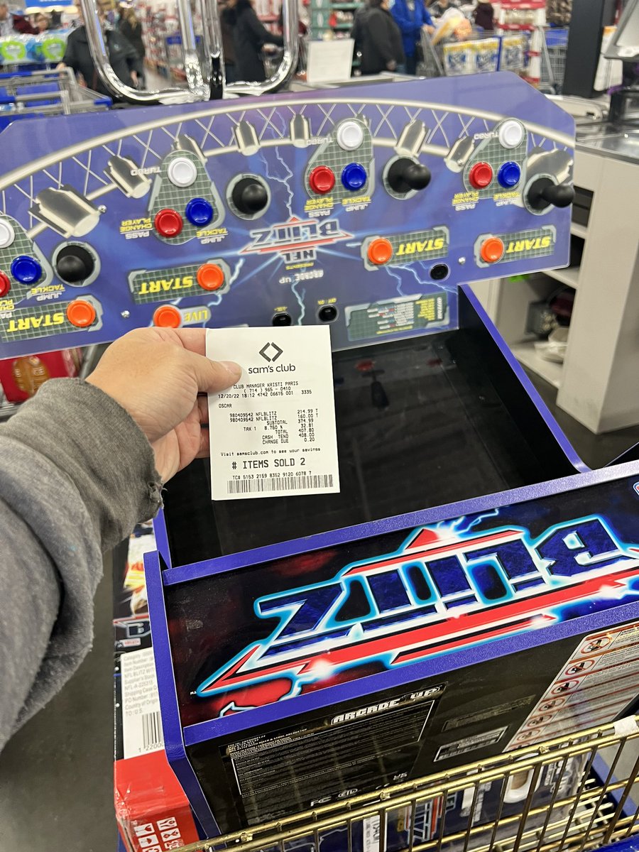 b0bby7676's tweet photo. Boom 💥👌🔥👀🎄😘🤷♂️
bought ✌️! Got the display unit for only 160dolla! Hmm 🤔 I smell new custom deck?! Stay tune 😉
Cleeeeeaaaaannnnn like a motha yeah yeah yeah #2Dai4 #arcade1up #nflblitz #customdeck #deals #Christmas #samsclub https://t.co/B3QCC8IyUf