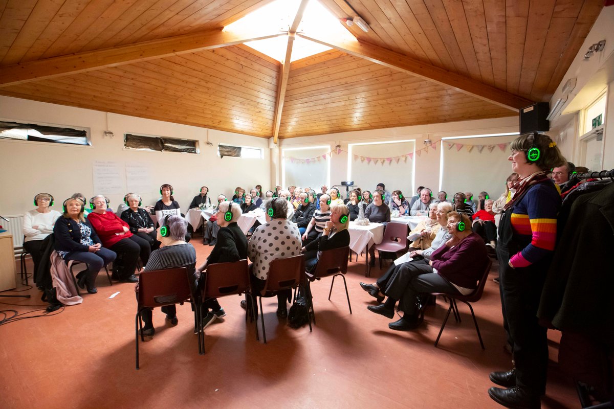citizenstheatre's tweet image. "Strong women, togetherness, great singers, good old days. It was fabulous."

Over the last few months @CitzLearning ran a drop-in group with the Gorbalites, sharing music and stories with @karendunbar147. Take a look through our photos: flickr.com/photos/citizen…

📸Karen Gordon