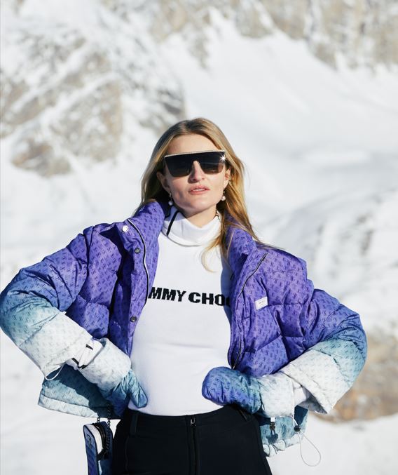 Take your styling cues from Candice Lake and upgrade your ski wardrobe with our new Snow Capsule #JimmyChooSnow

bit.ly/3jlBPhZ