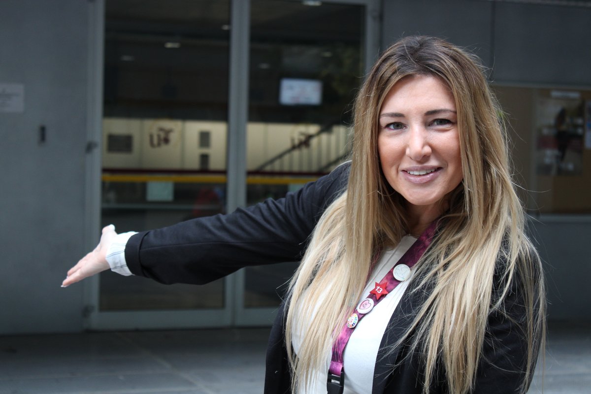 🗣️ "La clave del éxito es saber unir la teoría y la práctica"

👩‍🏫 Gabriela Delord, profesora de <a href="/EducacionUs/">Facultad de Ciencias de la Educación @unisevilla</a>, ha conseguido el tercer puesto en la lista de mejores docentes de España (categoría 'Universidad') [+]