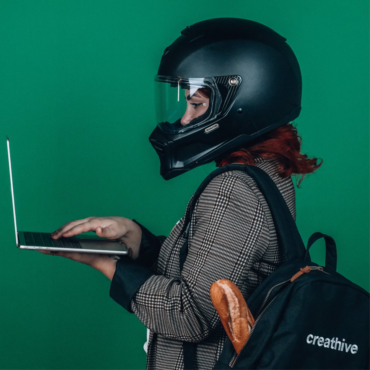 We’re a group of creative people who love to dream up new ideas, explore the world, and make things happen. We’re not afraid to be ourselves. 🐝