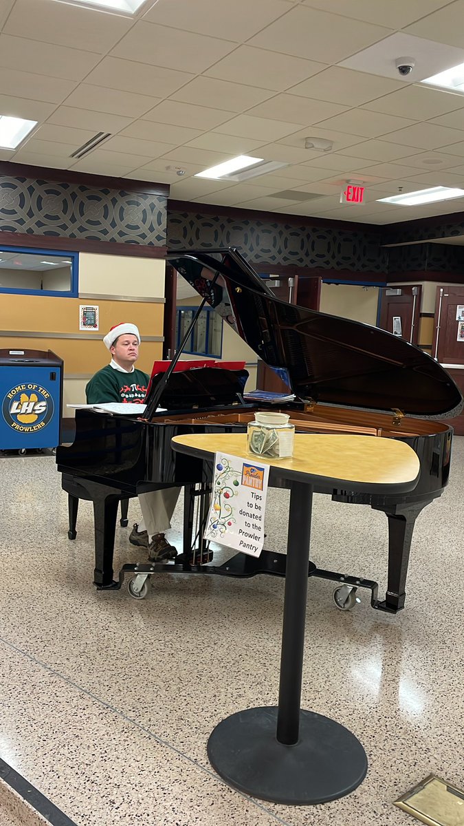Mr Froiland greeting our students this morning!
