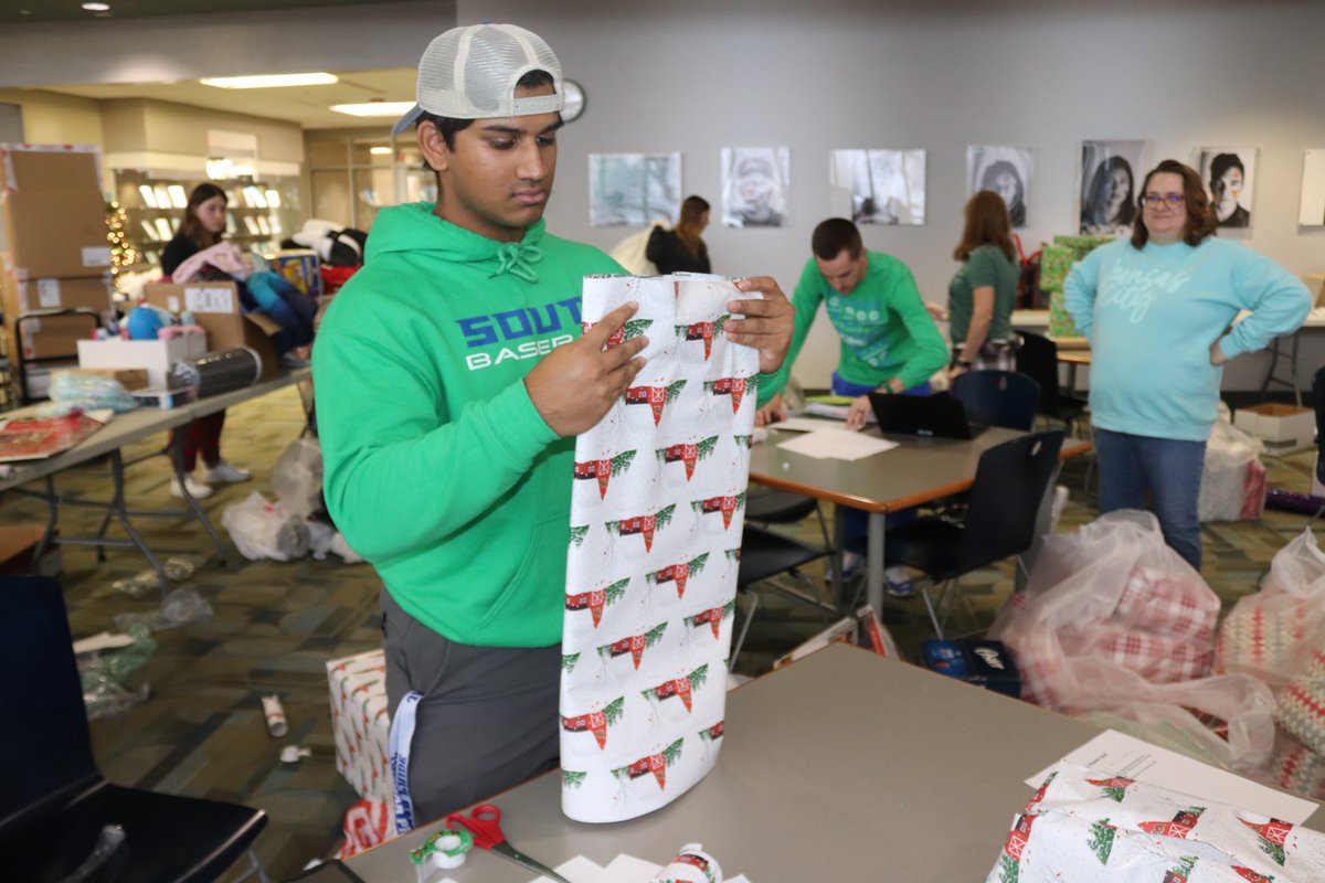 Blue Springs Schools tweet media