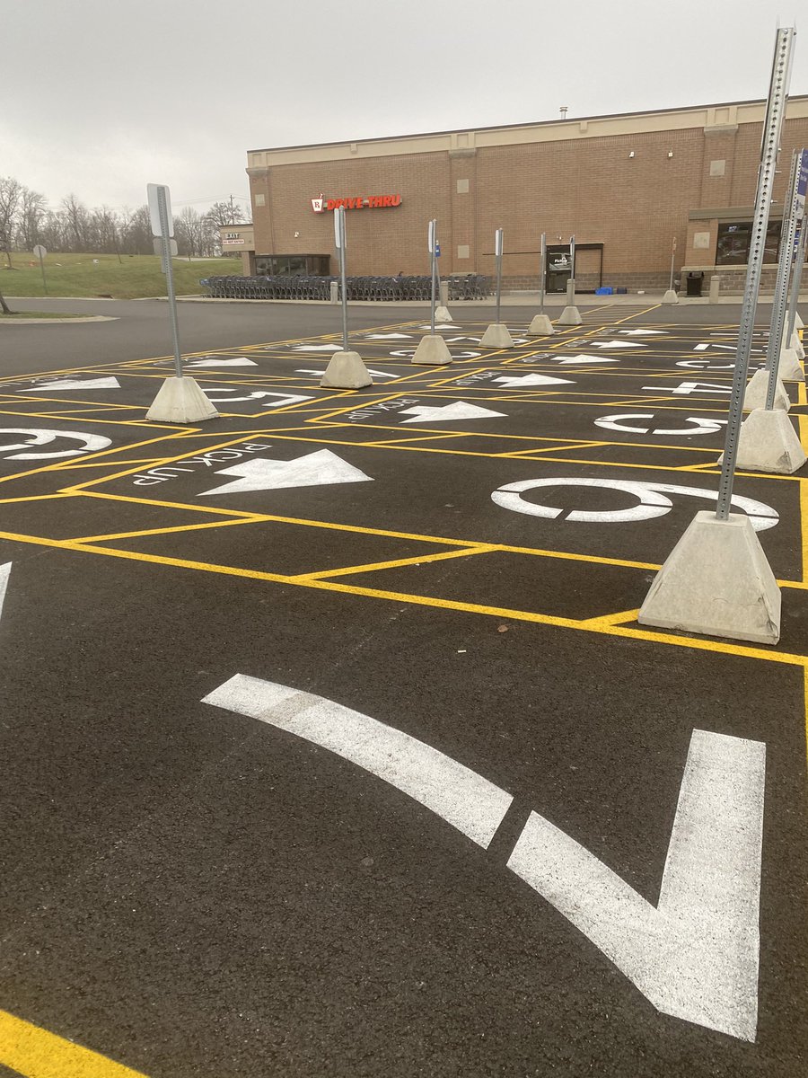 Once again, 14 unused pickup spots. <a href="/kroger/">Kroger</a> This picture was taken at 5:30 on a Sunday. The most people Ive ever seen in these spots at once is 3.