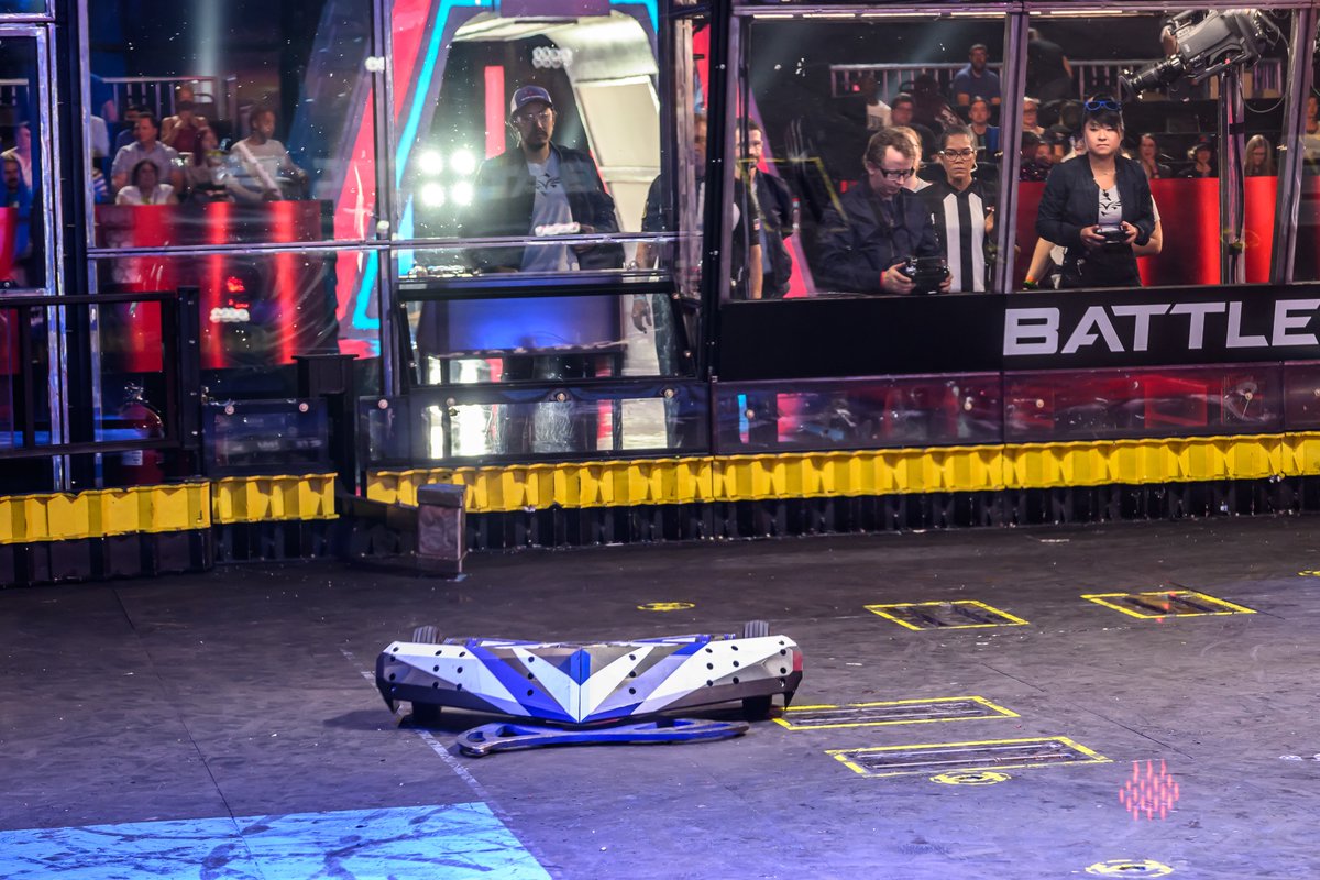 HaiRobotics's tweet image. Hai Robotics is excited to have a bot in the ring for the next season of #battlebots !
Watch the grand premier: January 5, 2023 on Discovery
50 teams, fierce designs, and fighting legends
Go team Valkyrie!
#hairobotics #robotics