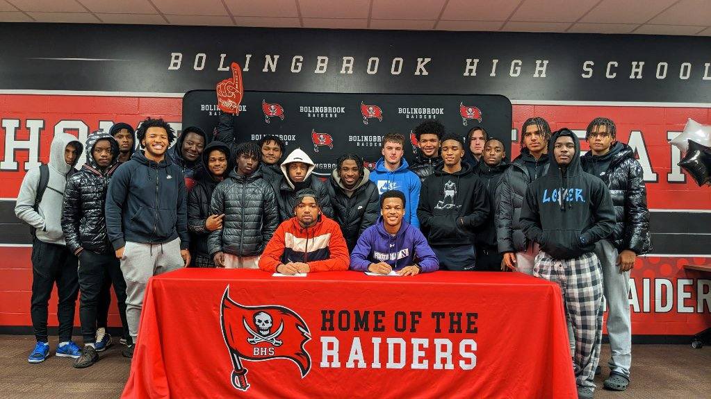 Congrats to our early signees!!! Josh Robinson (left) is heading to Illinois State University and Damon Walters (right) is heading to Northwestern University!!! Congrats to both as they continue their academic and athletic careers!!! #TheBrook