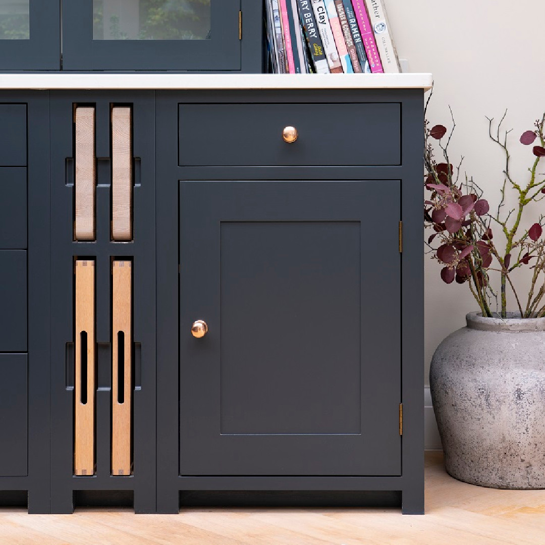 SDSLondon's tweet image. Changing your cupboard knobs or finish can be an easy and economical way of upgrading interior furniture without the expense. 
We have many different styles and finishes on our website.
#cupboardknobs #doorknobs #homedecor #cabinetknobs #drawerknobs #knob