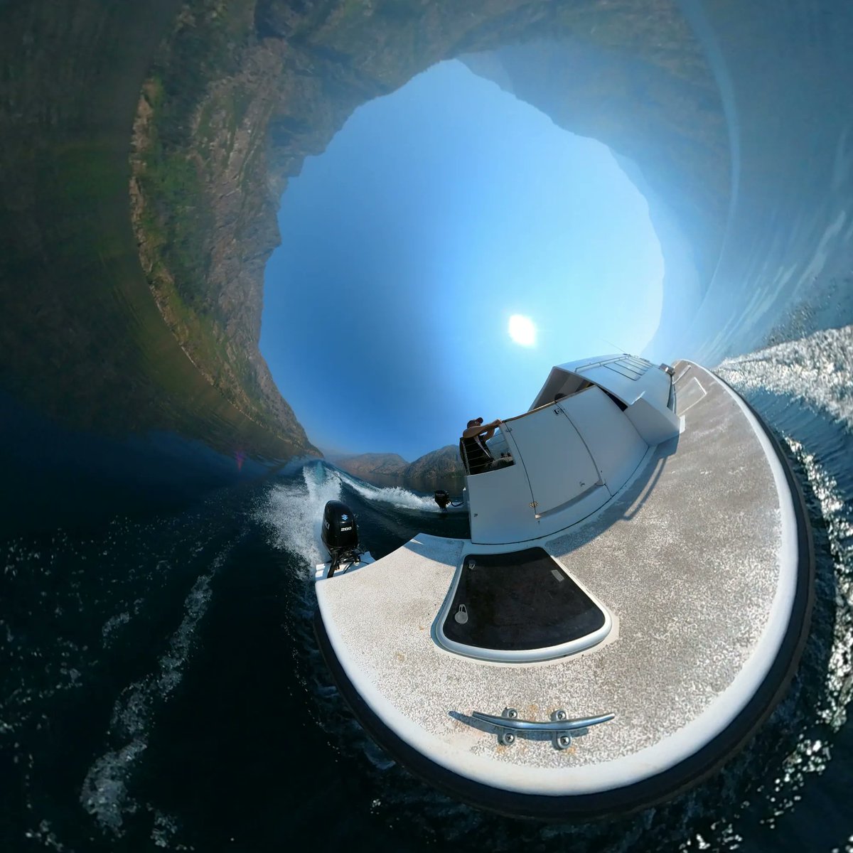 SouthernMinnGuy's tweet photo. Lake Chelan (Chelan County, Wash., USA; traditional territory of the Chelan, Yakama, Okanagan, Colville, Cayuse, Umatilla and Walla Walla nations) ~ Original 360° pics @ https://t.co/d1z7oqbQbi #tinyplanet #VisitWA #ExploreWA #TruetoNature #lake #mountains #ferry #StehekinFerry https://t.co/zIeJ60nRjn
