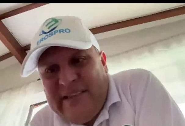 markuscapote's tweet photo. Los inversores del esquema piramidal EROS PRO, esperan lo prometido el 12 de diciembre, pero solo se quedaron con las promesas.

Soporte no responde, error con el servidor, problema con la exchange, la App y dice el líder "Estamos actualizando el sistema" 

#erospro #metaindex https://t.co/e2UbUAjjdq