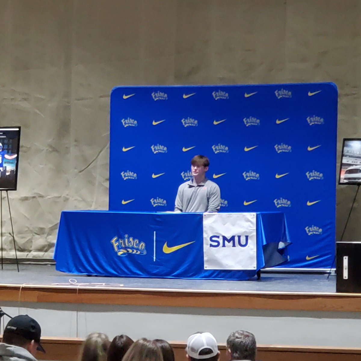 coachjgipson's tweet photo. Great Day for the Raccoons & for @bdmiyazono. SMU is getting a great player and a great person. Thank you for everything you have done for our program. @FHSRACCOONFB @frisco_hs https://t.co/AMBFTZ35Me