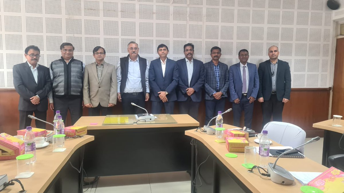 ForestTripura's tweet photo. The first meeting of Board of Directors and shareholders of the company "Tripura Nature Trails and Resorts limited ( TNTR)" was held on 21st Dec 2022 in the conference Hall no.1 of New Secretariat  Agartala. @mygovtripura https://t.co/q1PG93CJs2