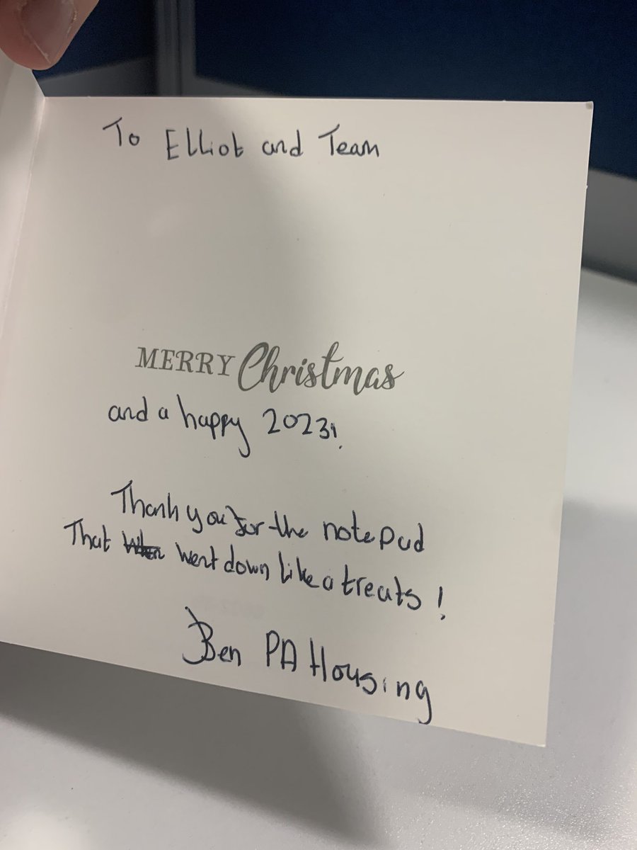 Elliot_resource's tweet image. You just can’t beat a personalised note! 

Thanks to @BenDigitalComms and the @pa_housing team for this lovely card! 🎉

Hope you all have a great Christmas!!