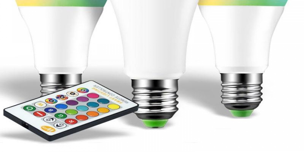 Lightdecor4's tweet image. #smartledstrip #diyled #ledbulb #e27   LED Bulb RGB White 15W E27 110V 220V IR Remote lightdecor.co.uk/15w-rgb-white-…