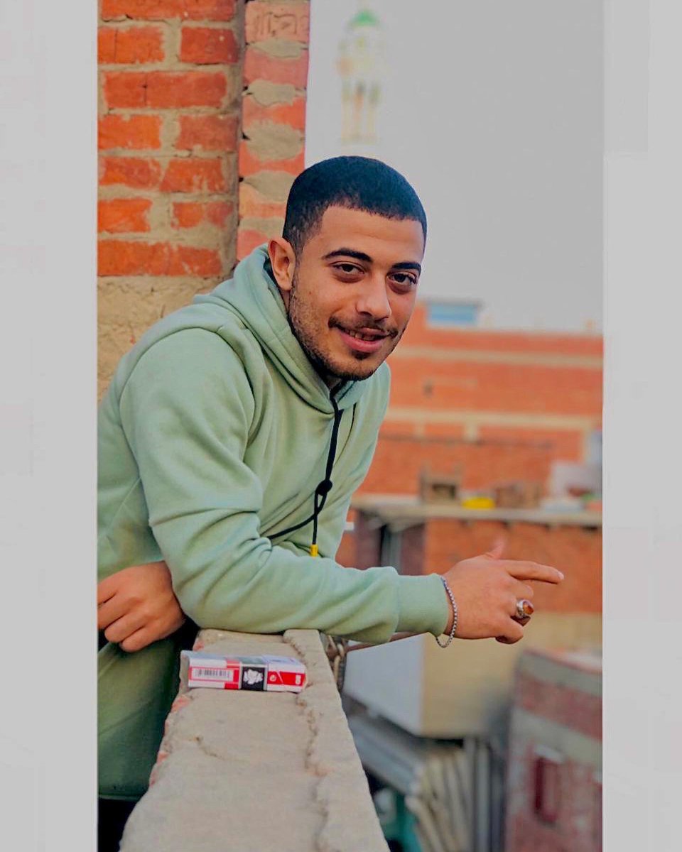 Essam18751364's tweet photo. 🦅🍂 https://t.co/oEvYLiZs9d