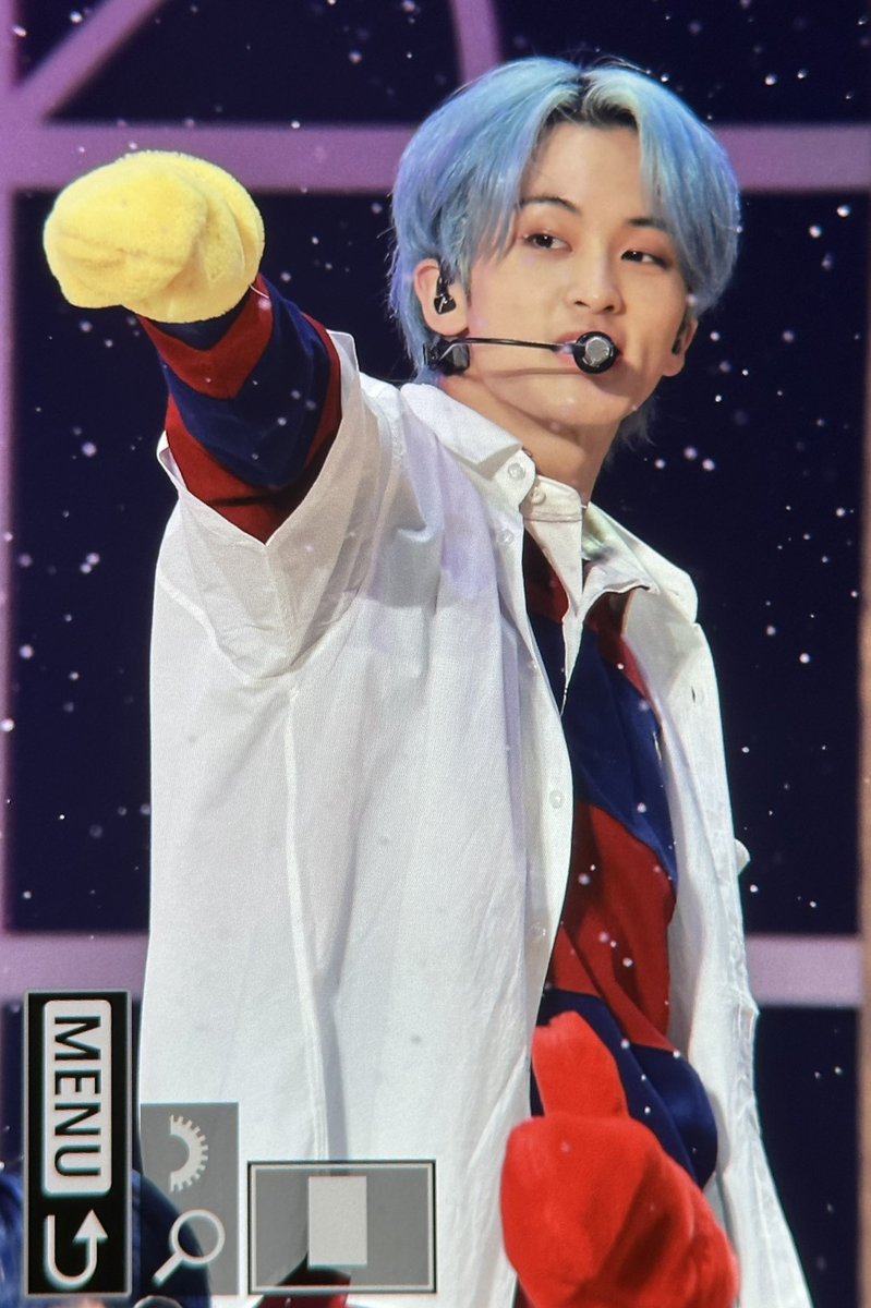 𝐭𝐰𝐚𝐢𝐧 tweet media