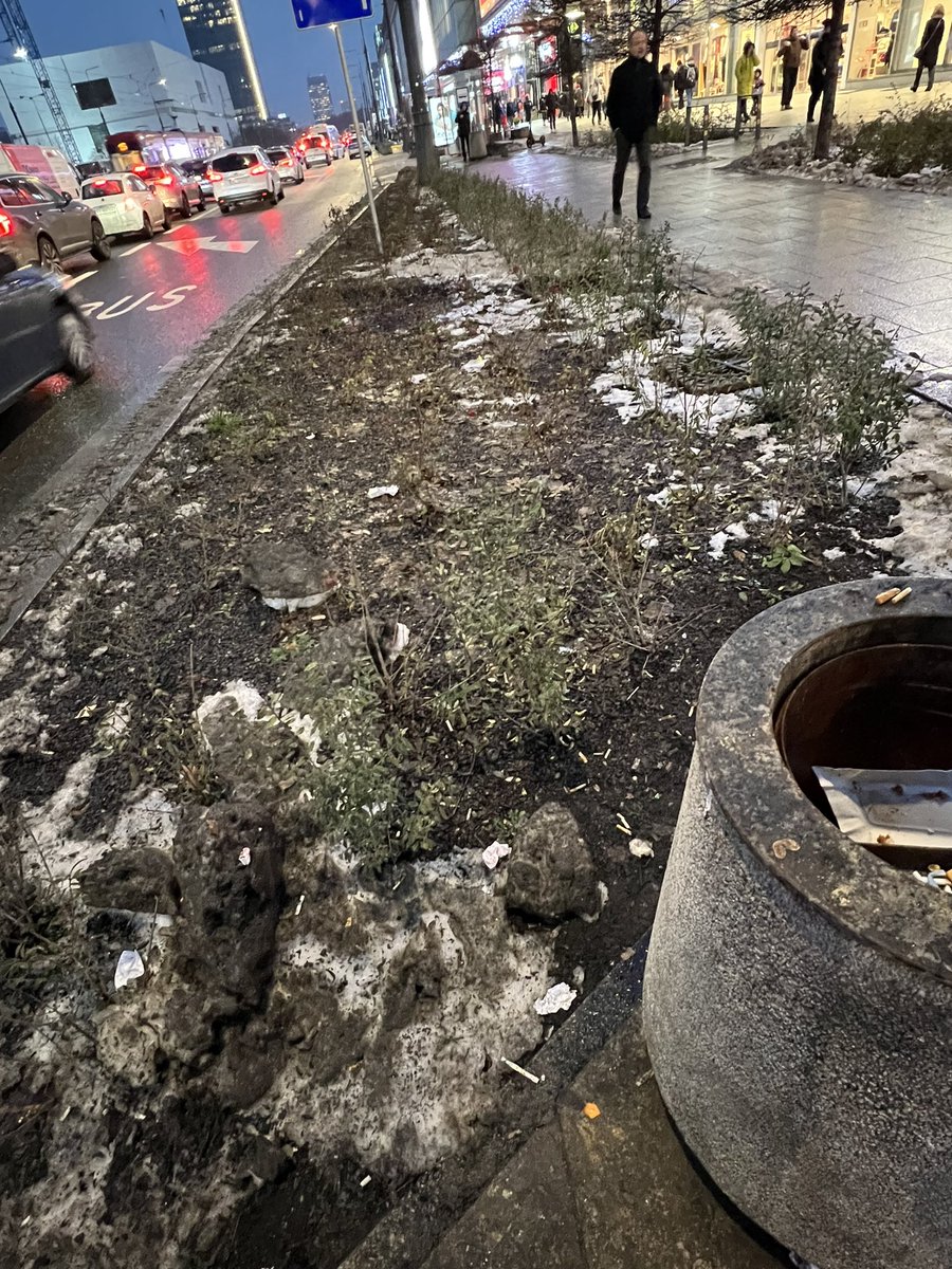 ZdzKrasnodebski's tweet image. Tak wygląda miasto, którego prezydentem jest polityk obdarzany przez Polaków największym zaufaniem