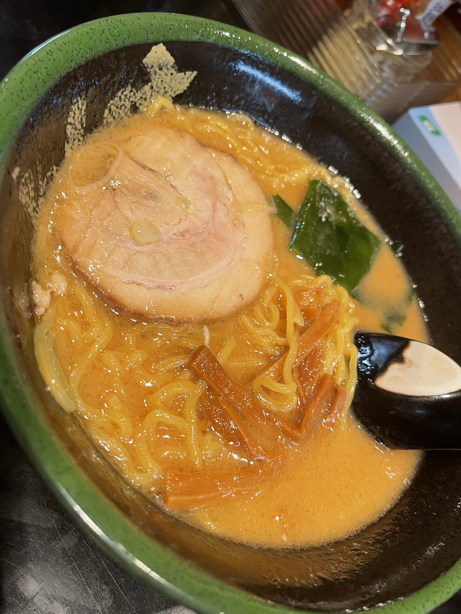suvpz's tweet photo. めん棒久々に行ったけど相変わらずの味やった https://t.co/kPlZHxY7kf