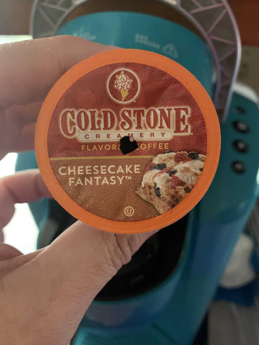 themeekmoose's tweet image. Loinfruit#2 came home from college and rumbled through the box for five minutes and made this one.I only had a sip before she was breezing out the door, but I must say, you CAN go wrong with strawberry syrup flavored coffee. @MelodySamsel  #40cupswithMeek