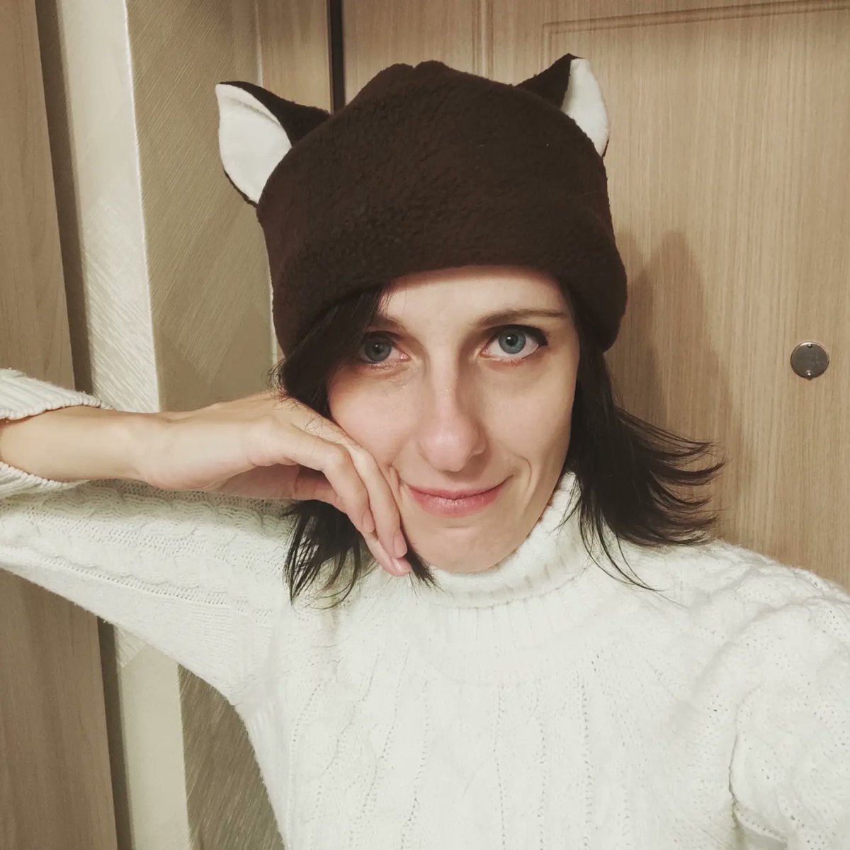 NataKayWriter's tweet photo. I like this hat. But wearing it outside is impossible. I'm too clumsy and I totally forget that the hat is basically higher than me. An "ear" gets hooked on the tree branches almost each time I walk under one😁
#clumsy #clumsylife #funnyhats https://t.co/DlAau7tACv