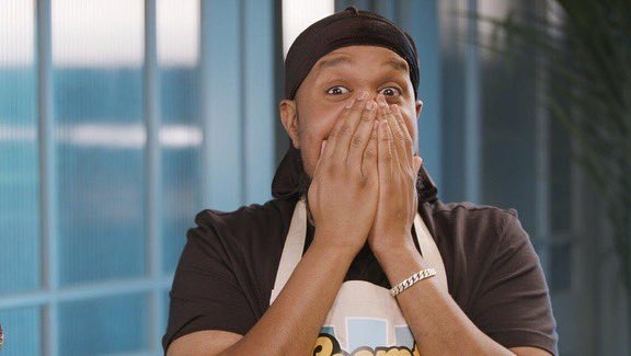 See <a href="/daRealAkinfenwa/">daRealAAkinfenwa</a> go head to head with <a href="/Chunkz/">Chunkz</a> in a mighty chef off tomorrow, 3pm, Channel 4.0 on YouTube #secretsauce