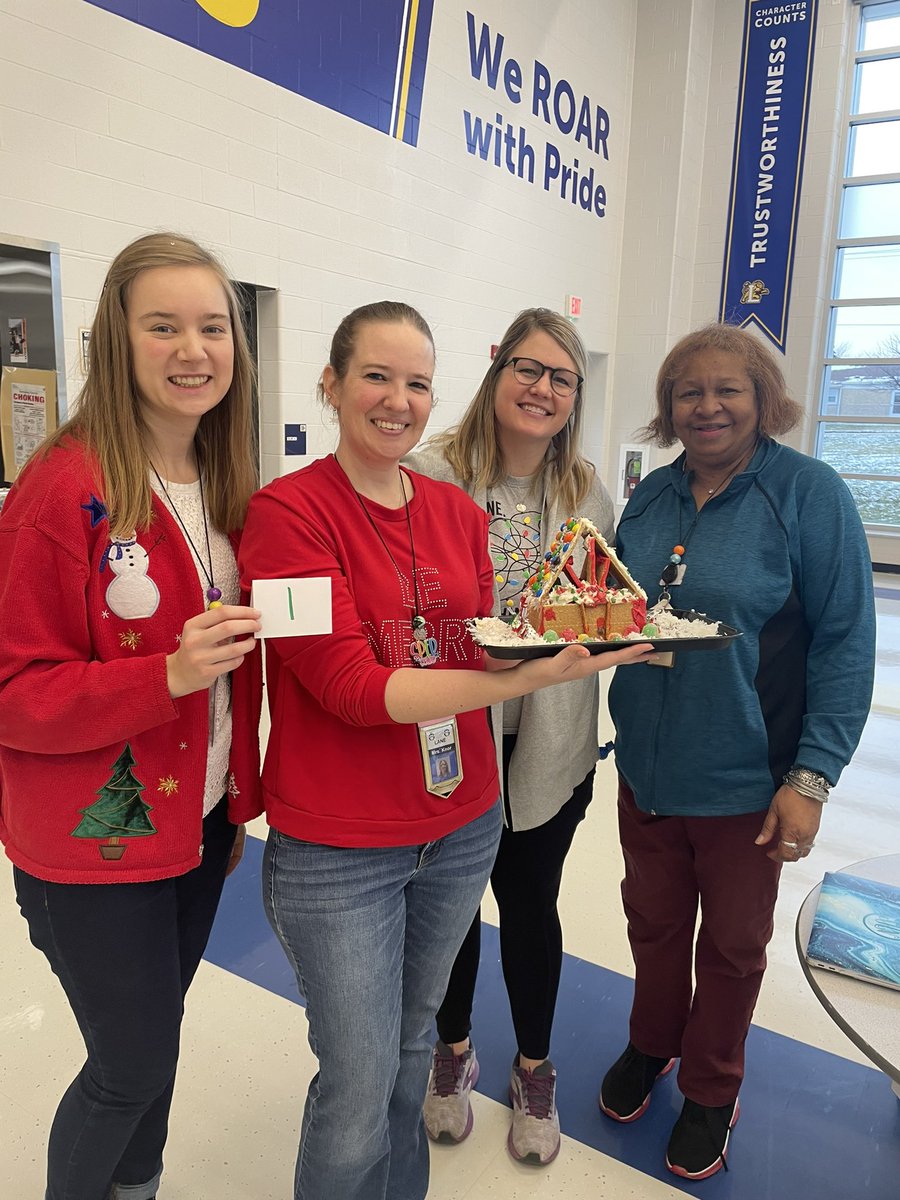 Mrs_Saternus's tweet photo. Staff had a blast making their own Gingerbread Houses during our morning staff meeting! #lane126 https://t.co/mjkyVkXxVn