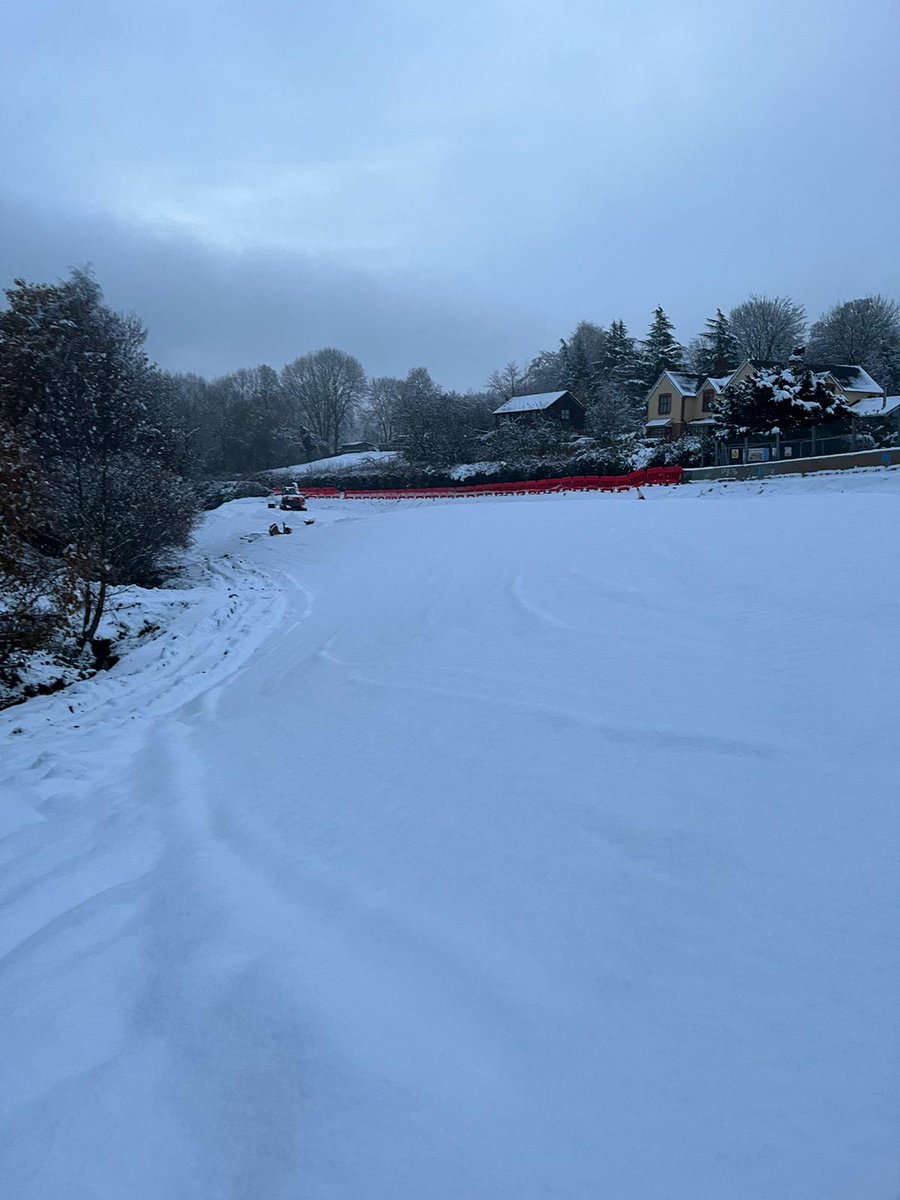 SWH_Ltd's tweet photo. Despite the snow on site last week, our A40 embankment stabilisation scheme, delivered on behalf of @NationalHways, is progressing well. This scheme was required due to a landslide last year destabilising a significant section of the carriageway. 
#embankmentstabilisation https://t.co/SL4vasKBej