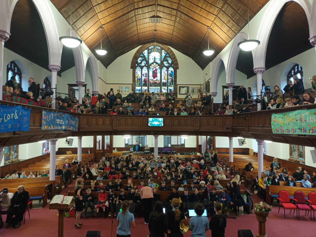 MountFloridaPri's tweet photo. It was wonderful to finally have the chance to perform and celebrate altogether as a whole school and welcome our families to join us. Thank you to Clincarthill church for accommodating us all. Mrs Gibson found it quite emotional; in a very happy way! https://t.co/4Kr2iUMB4W