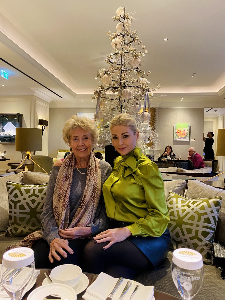 Eva Maria Strobl On Twitter Nach Der Praxis Noch Zum Afternoon Tea Im 