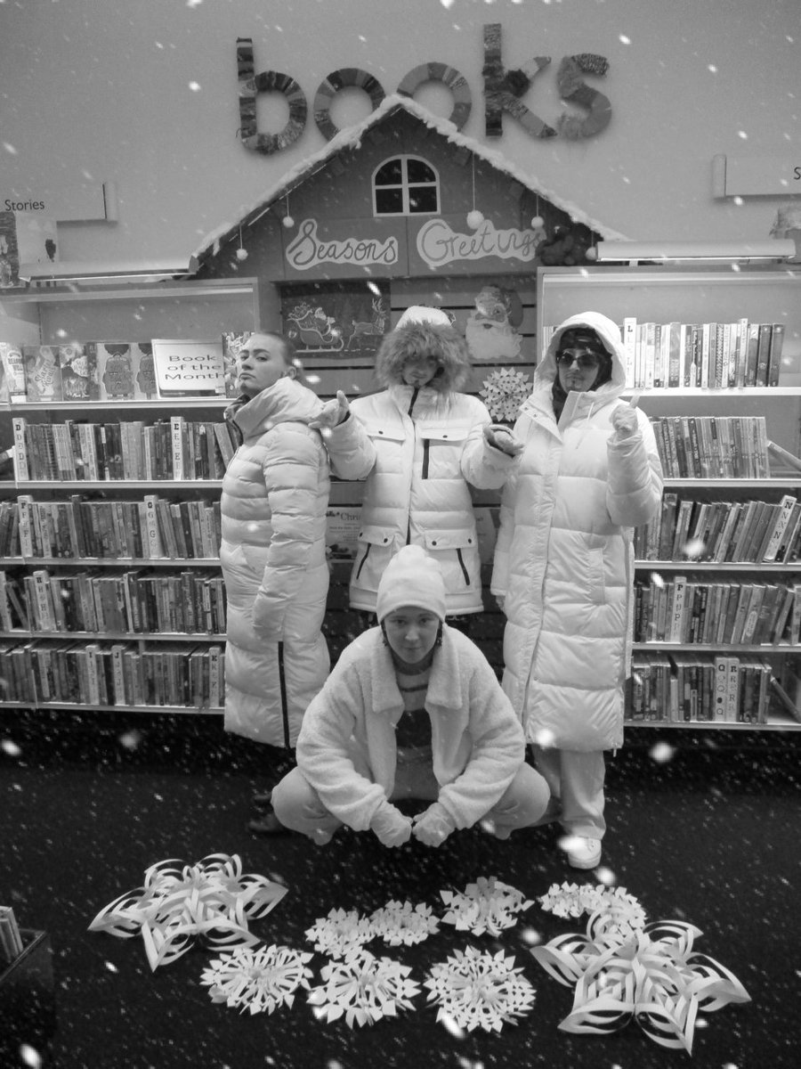 LancsLibraries's tweet photo. It's the final countdown!
The grand final of our Christmas jumper contest and the contenders are #HaslingdenLibrary on the left and #GarstangMobileLibrary on the right! https://t.co/VQQZYqmWZg