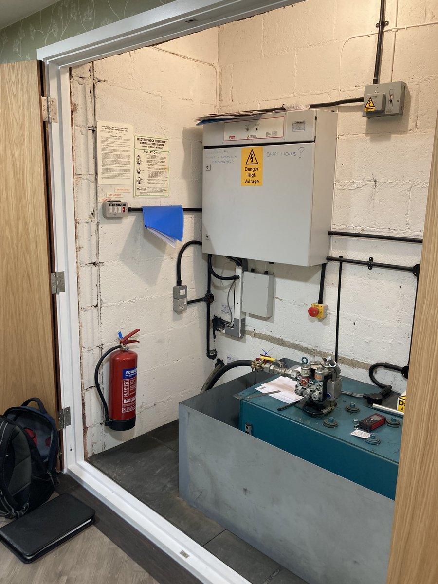 Liftcraft1's tweet photo. We’re excited to share the completion of our latest project, just in time for Xmas! 

This hydraulic modernisation involved stripping everything back to the guide rails and starting from the ground up with a bespoke new lift, manufactured in house.

#hydroware #Wittur https://t.co/xa9Oi0KNQT