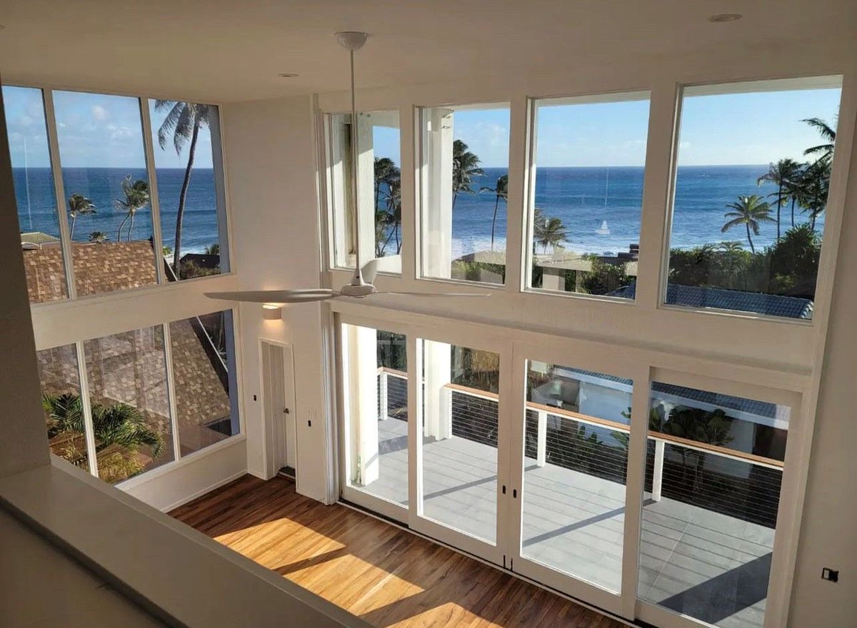 Relaxing by a sunny window with a view, feeling totally comfortable. Heat and glare, not a problem. It’s kind of perfect.

Solar Gard Ceramic Window Films can take you (and your windows) there. Talk to an authorized dealer today: bit.ly/3HhF9Ew

📸: Tinting Hawaii