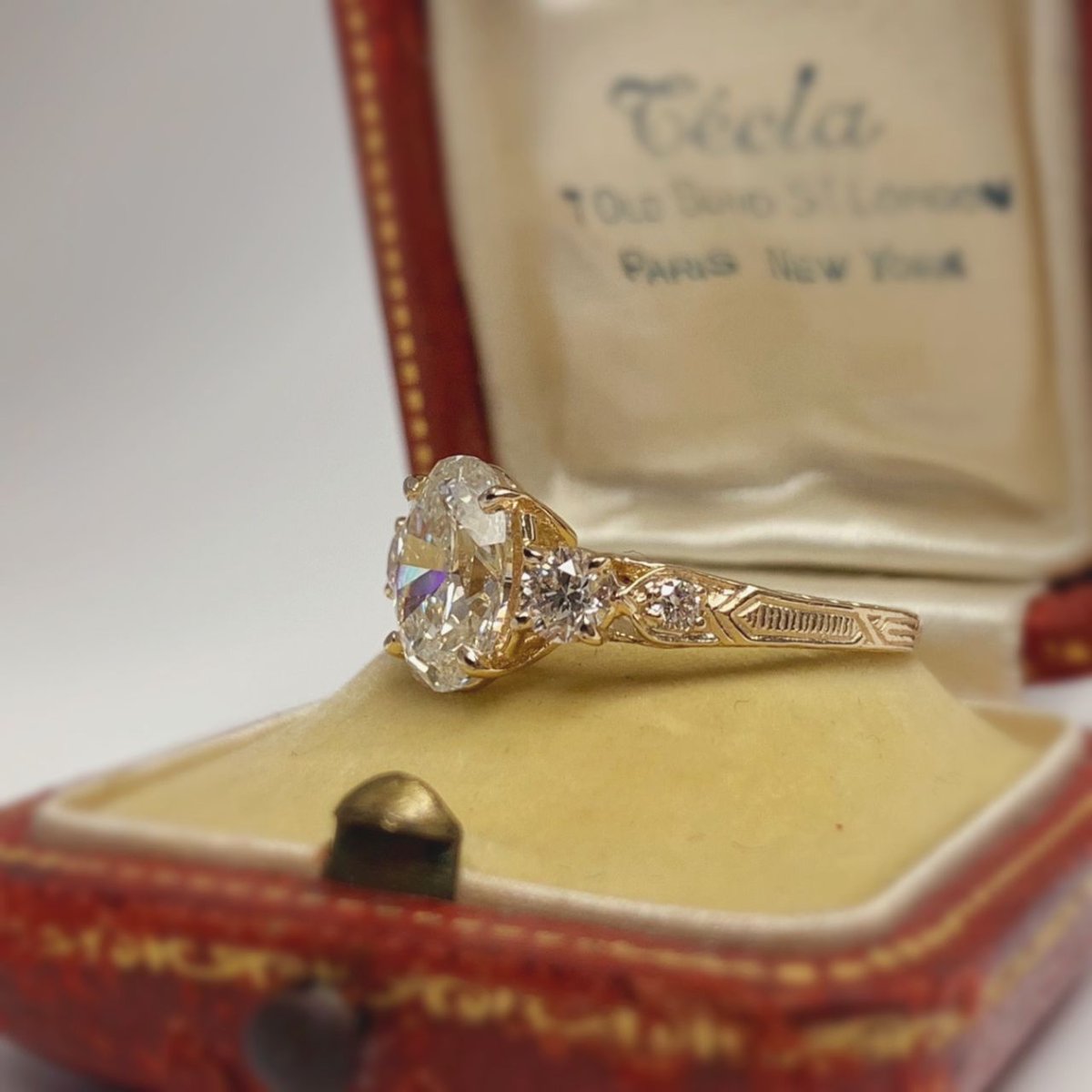 Gift a special someone a custom jewelry piece this Christmas! Contact Bostonian Jewelers to set up a consultation: bostonianjewelers.com/pages/contact-…

#christmasgift #christmas2022 #bostonianjewelers #customjewelry