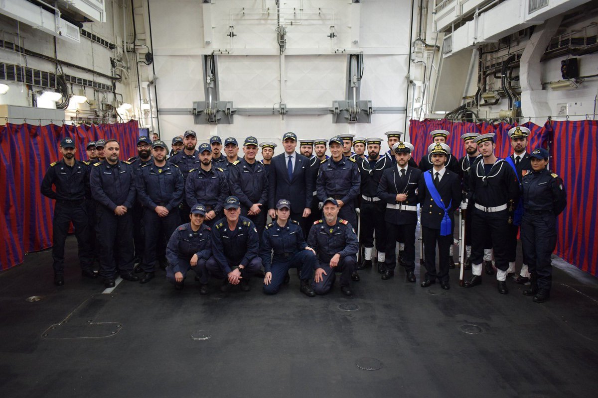 Matteo Perego di Cremnago (@matteoperegodic) on Twitter photo Equipaggio di <a href="/ItalianNavy/">Marina Militare</a> e Nave Doria! Auguri e #Grazie per quello che fate ogni giorno. L'#Italia e' orgogliosa di voi e della vostra presenza per la tutela degli interessi nazionali e la protezione delle infrastrutture critiche. #BravoZulu #AltiusTendam #NoiSiamoLaMarina Equipaggio di <a href="/ItalianNavy/">Marina Militare</a> e Nave Doria! Auguri e #Grazie per quello che fate ogni giorno. L'#Italia e' orgogliosa di voi e della vostra presenza per la tutela degli interessi nazionali e la protezione delle infrastrutture critiche. #BravoZulu #AltiusTendam #NoiSiamoLaMarina