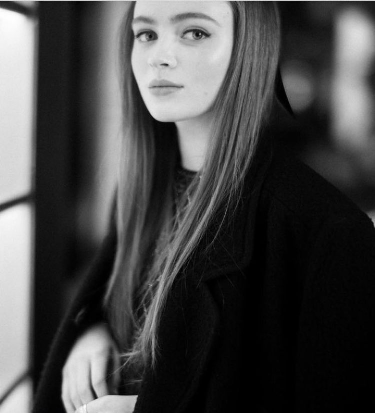 sadiescomfort's tweet photo. she’s so beautiful. https://t.co/UiOe9dZOuG