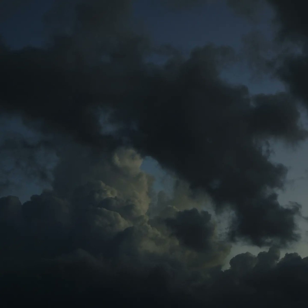 splequey's tweet photo. sky pics i took https://t.co/zFWBTXllB8