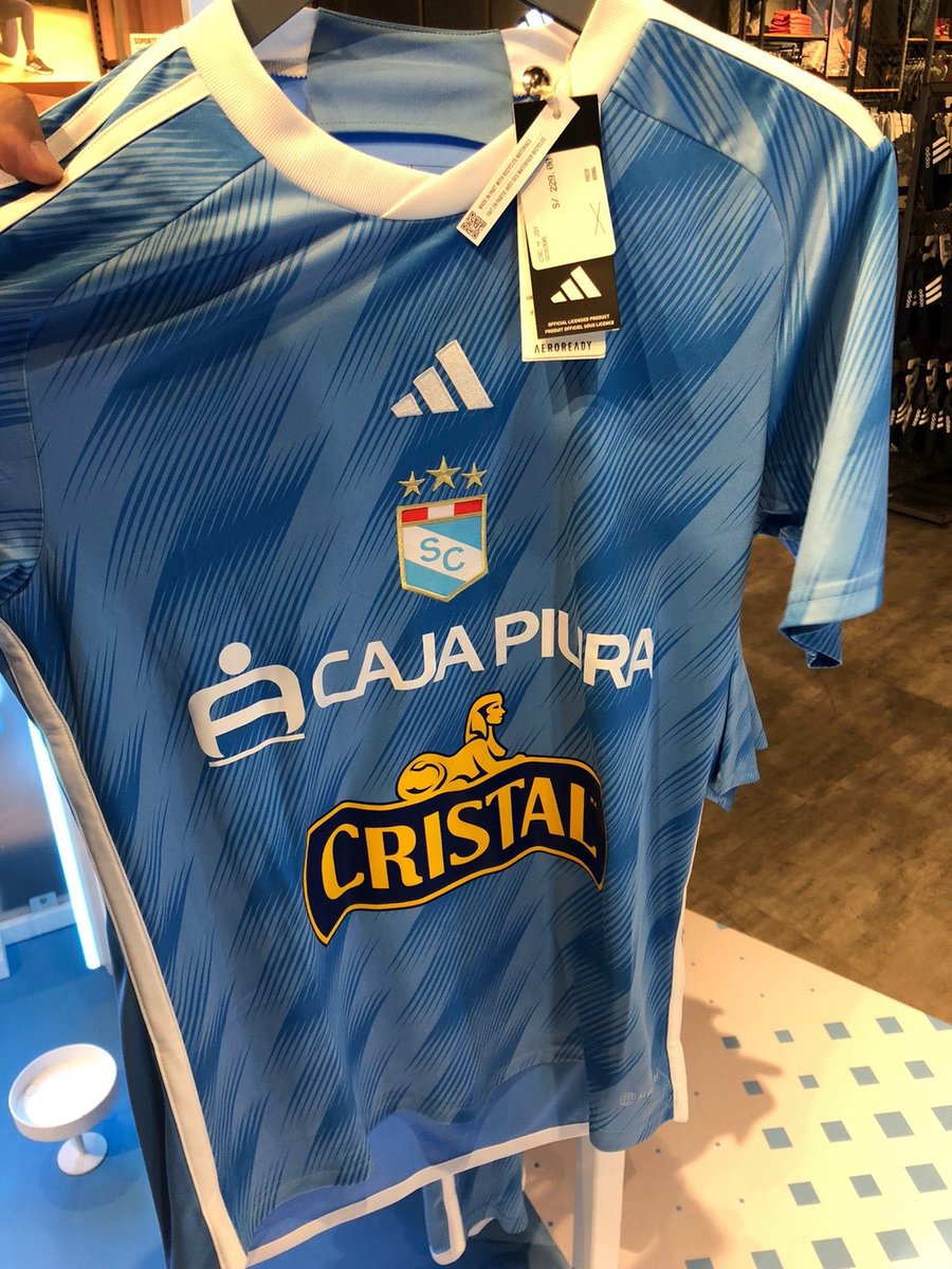 1955RESISTENCIA's tweet photo. SORTEO CÓDIGO 30% ADIDAS.
Agradecemos a @SC260495 por brindar el código para la compra de más camisetas.

Simple, 💙 - RT. Con eso ya estás participando, el sorteo se hará a las 18:00.

¡Fuerza Cristal! https://t.co/Ja1JG2iNyk